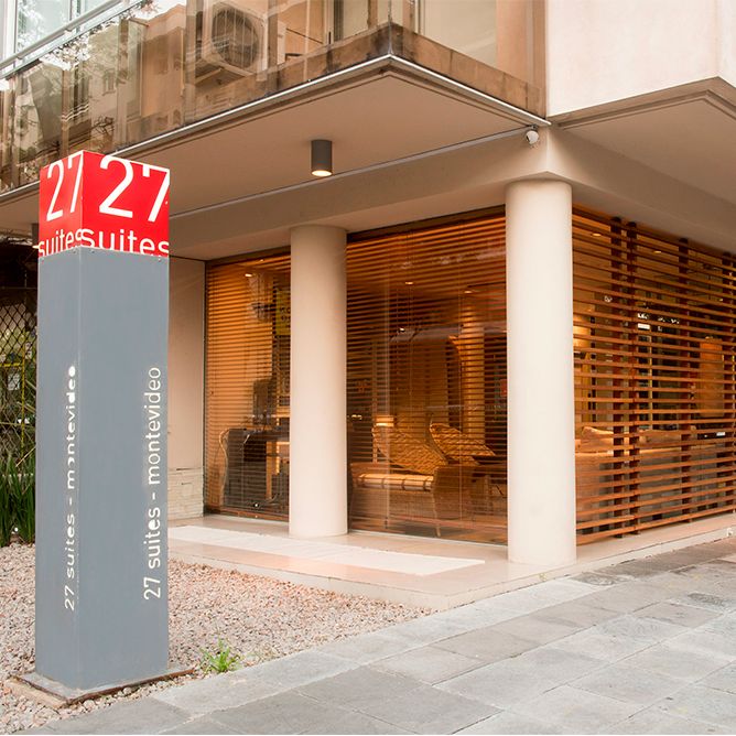 27 Suites Apart Hotel