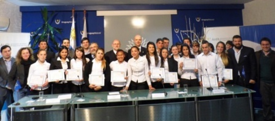 CIERRE DEL PROYECTO ALCANZAR II - Ministerio de Turismo y Deporte