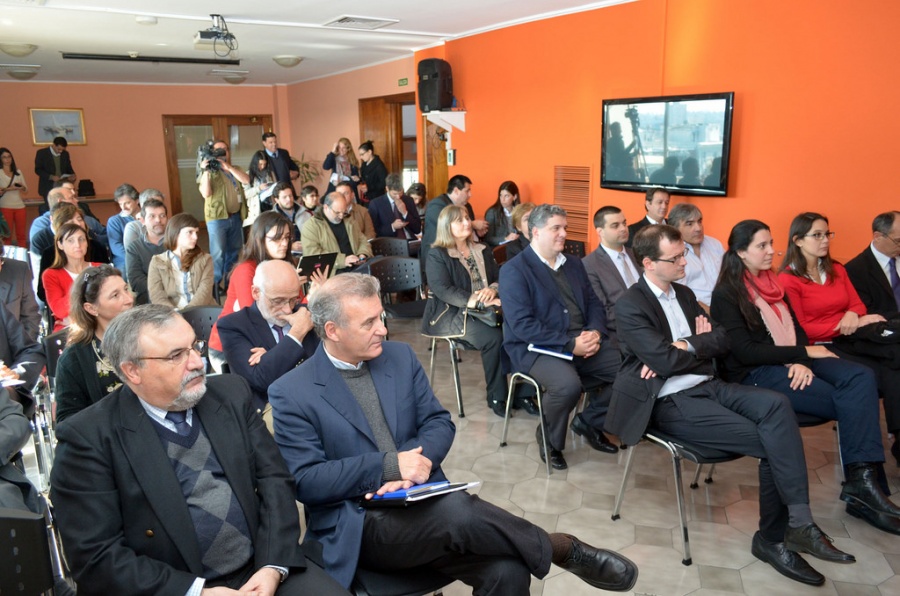 MIEM present&oacute; convocatoria al Premio Nacional de Eficiencia Energ&eacute;tica 2015