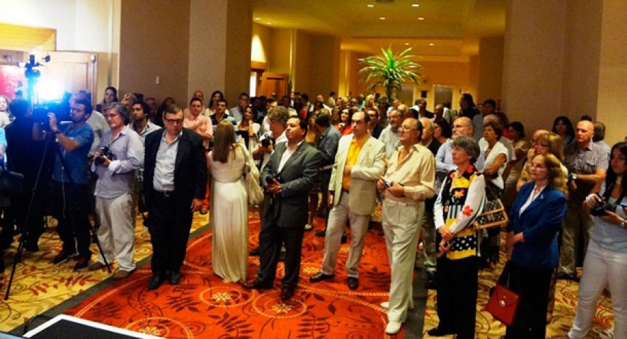 AHRU AUSPICI&Oacute; Y PARTICIP&Oacute; DE LA FITUY 2015
