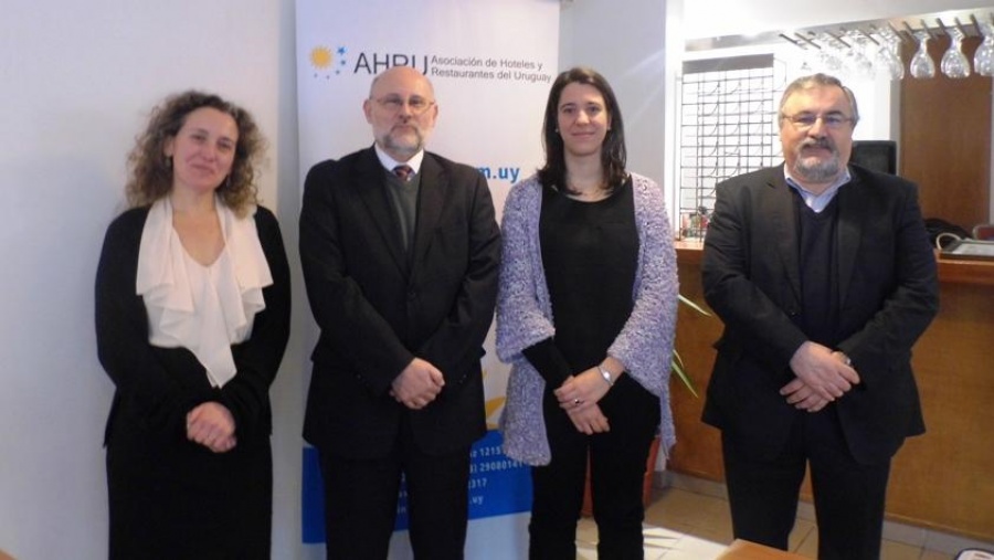 DESAYUNO: EFICIENCIA ENERG&Eacute;TICA Y TURISMO SOSTENIBLE