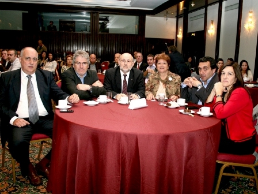 AHRU en el &ldquo;Desayuno de Turismo&rdquo; del CIPETUR