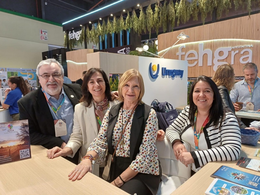 AHRU brilla en FIT 2024, promoviendo el turismo responsable en Uruguay