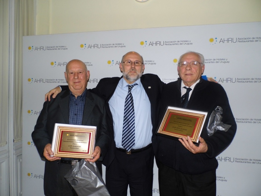 Reconocimiento a Directivos de AHRU